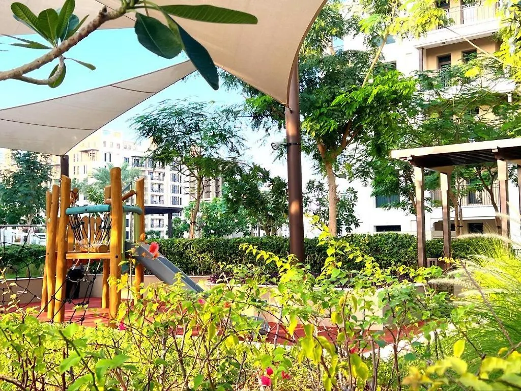 Luxurious Garden View Apartment With Pool & Gym In Madinat Jumeirah By Aya Boutique Dubái Emiratos Árabes Unidos